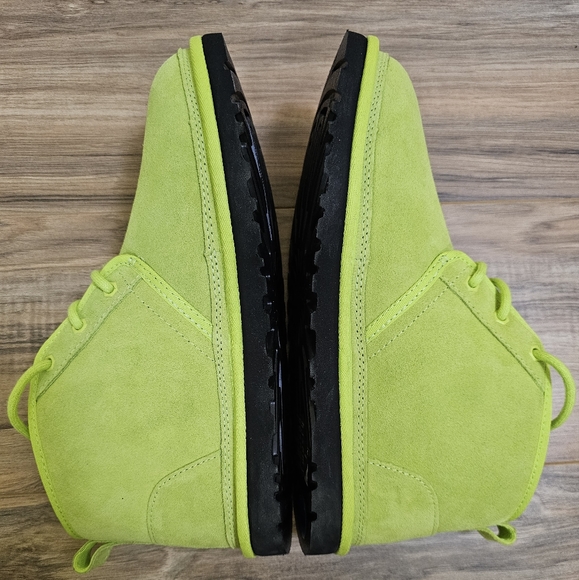 UGG Neumel Suede Chopd Chukka Boots  Key Lime & Black, US 10 - Picture 5 of 12